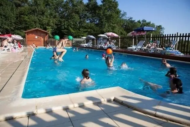 Camping la Garenne - Havuz