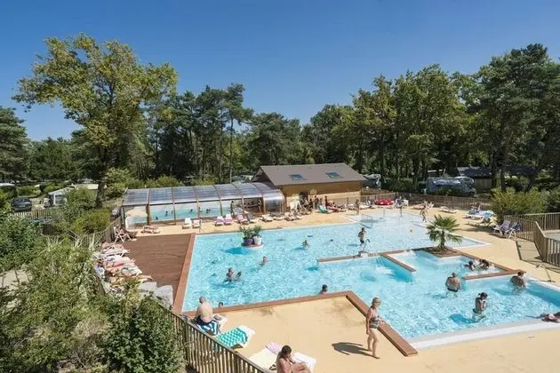 Camping La Pinède - 1