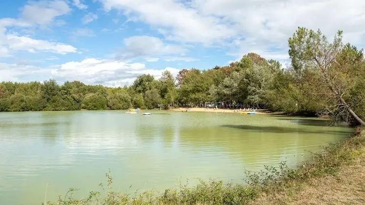 Camping Le Chene Du Lac - Havuz