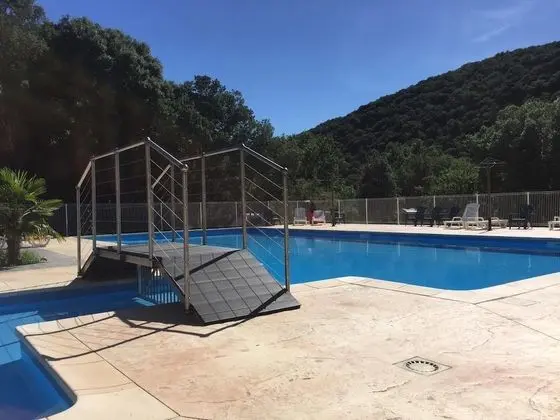 Camping Le Sous Bois - Havuz
