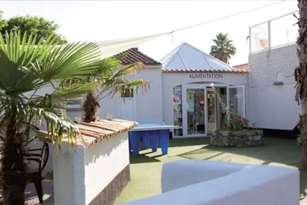 Camping Le Suroit - İç Mekan