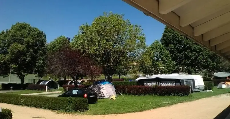 Camping Le Verdillé - Dış Mekan