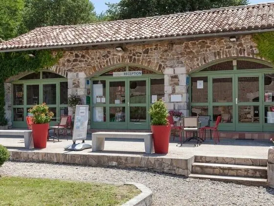 Camping les Gorges du Chambon