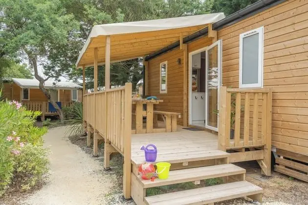 Camping les Grenettes - Dış Mekan
