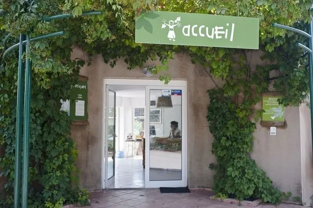 Camping les Routes de Provence