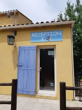 Camping Les Sources - Lobi
