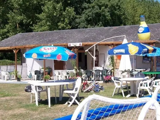 Camping les Terrasses de Rivarennes - Yerinde Yemek