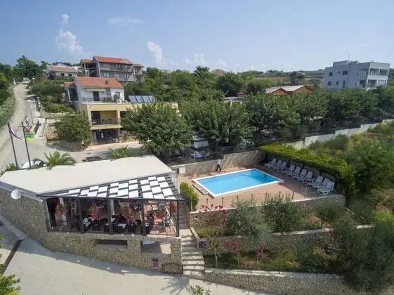 Camping Odmoree - Campsite