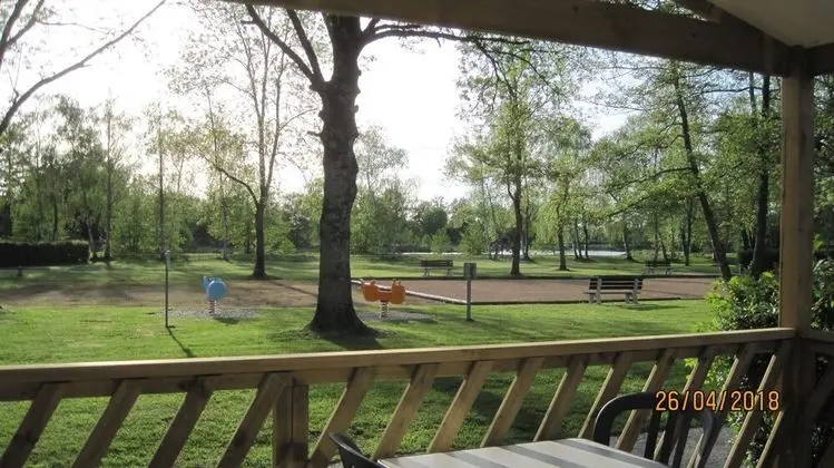 Camping Paradis des Dombes