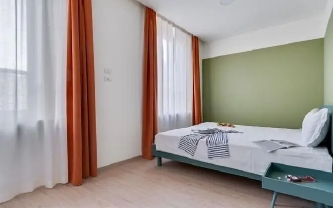 Camplus Guest Bernini - Casa per Ferie - Oda