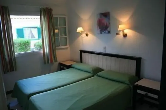 Campo Golf Bungalows - Oda