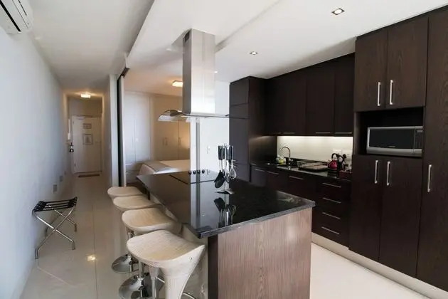 Camps Bay One Bedroom Apartment - The Crystal - Yerinde Yemek