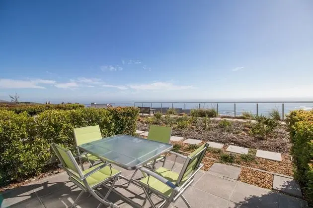 Camps Bay One Bedroom Apartment - Luxury Stay With sea View - Dış Mekan