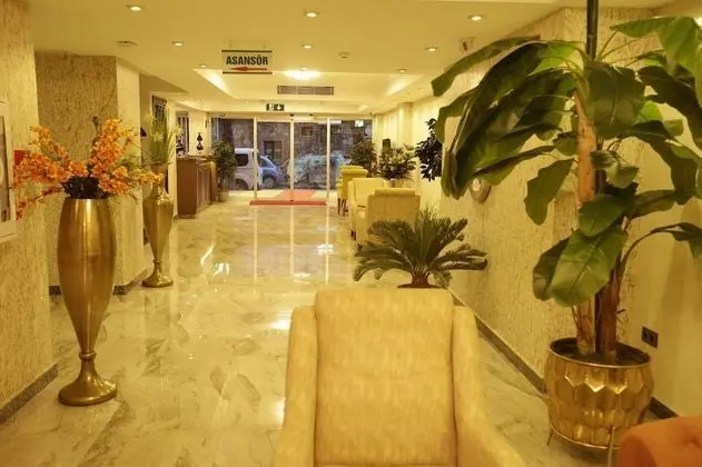 Can Deluxe Hotel - Lobi
