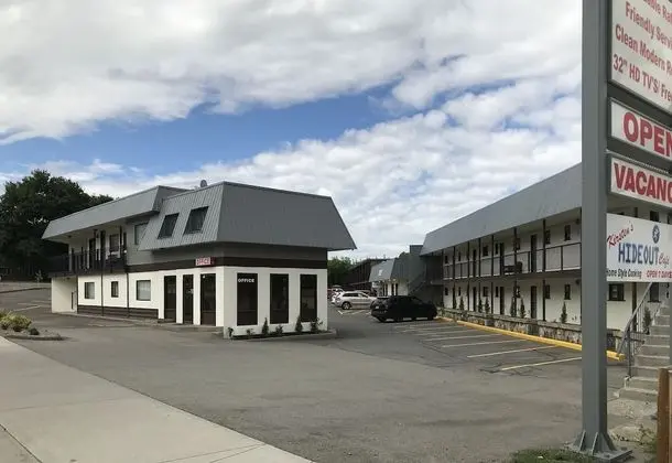Canadas Best Value Inn & Suites Kamloops