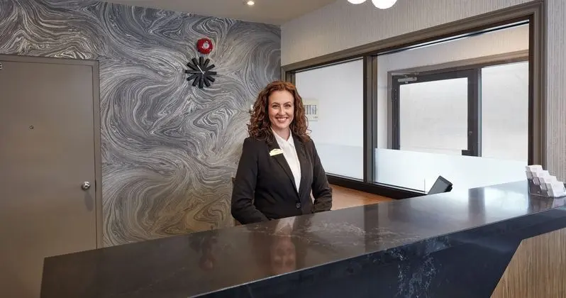 Canadas Best Value Inn Toronto - Öne Çıkan Resim