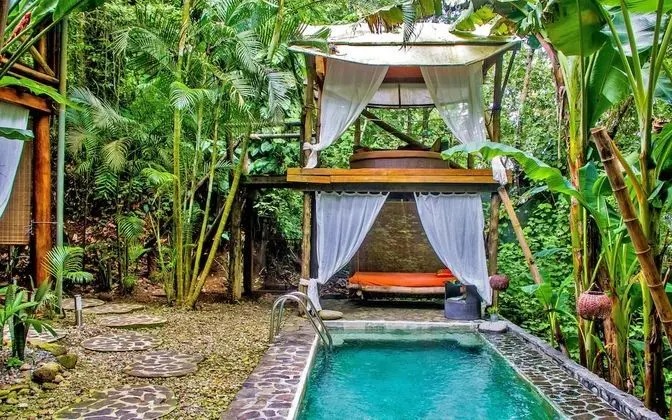 Canaima Chill House
