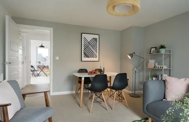 Canalside Scandinavian - Parking & Netflix - Yerinde Yemek