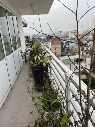Canary Hotel Hue - Yerinde Yemek