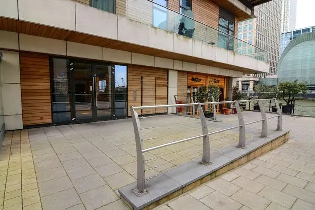 Canary Wharf - Corporate River View Apartments - Lobi
