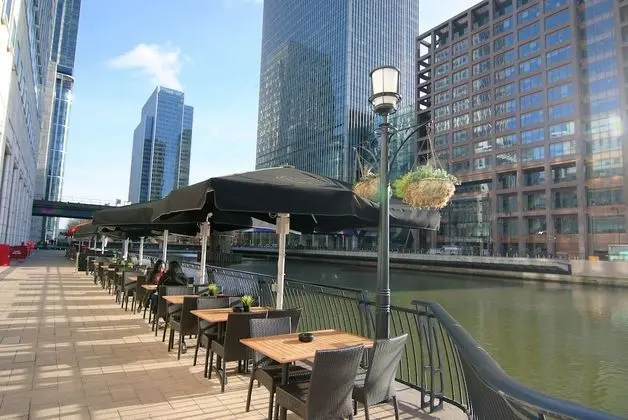 Canary Wharf - Corporate Riverside Apartments - Dış Mekan