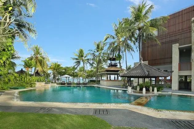 Candi Beach Villas - CHSE Certified - Havuz