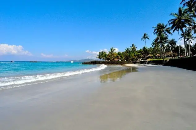 Candi Beach Resort and Spa - CHSE Certified - Plaj