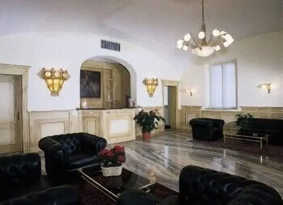 Hotel Candiani - Lobi