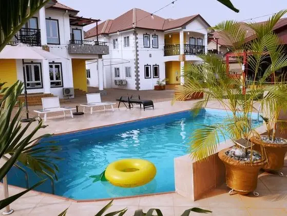 Candice serviced Apartment - Dış Mekan