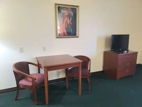Candlelight Inn & Suites Hwy 69 near McAlester - Oda