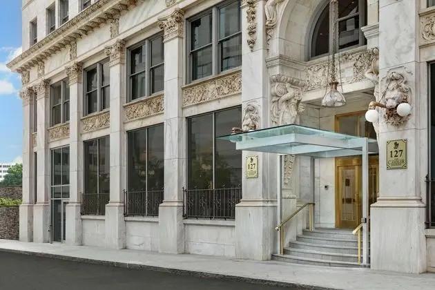 The Candler Hotel, Curio Collection by Hilton