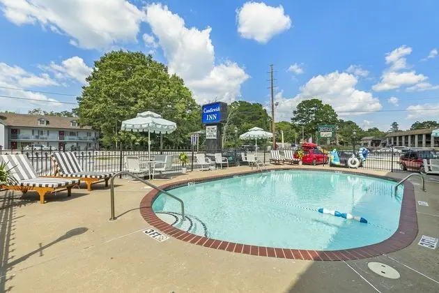 Candlewick Inn - Havuz