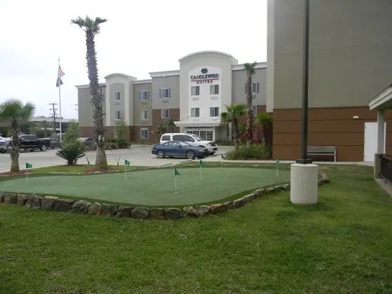 Candlewood Suites Alexandria, an IHG Hotel - Dış Mekan