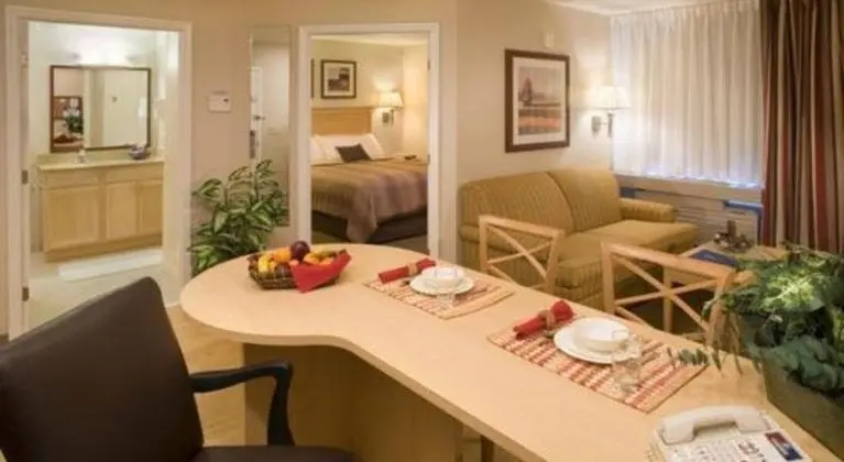 Candlewood Suites Baltimore-BWI Airport