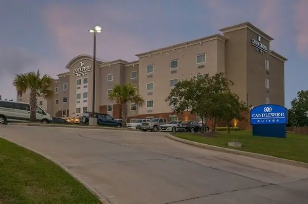 Candlewood Suites Baton Rouge - College Drive, an IHG Hotel - Dış Mekan
