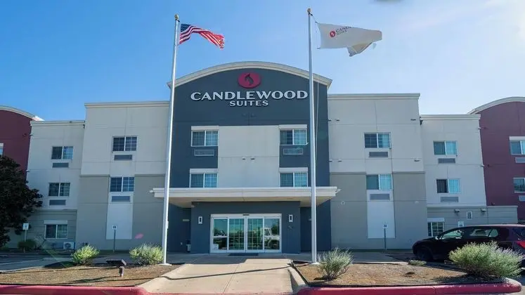 Candlewood Suites Baytown - Dış Mekan