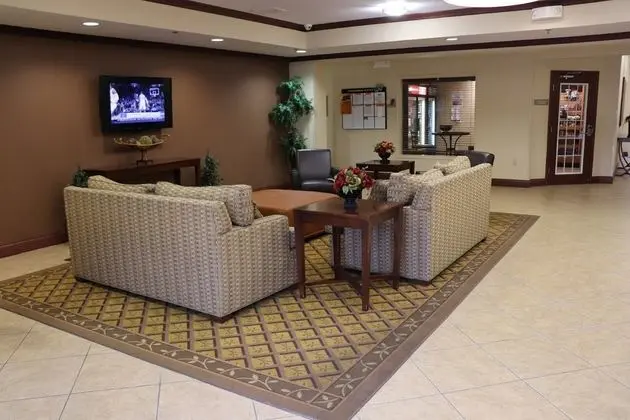 Candlewood Suites Cape Girardeau, an IHG Hotel - Dış Mekan