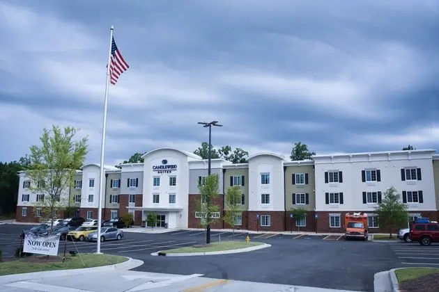 Candlewood Suites Columbus Northeast