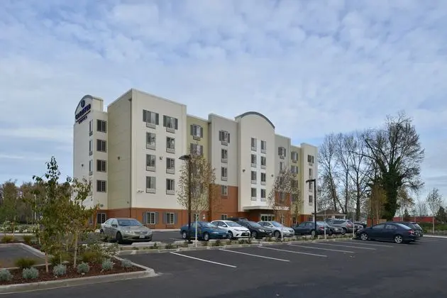 Candlewood Suites Eugene Springfield