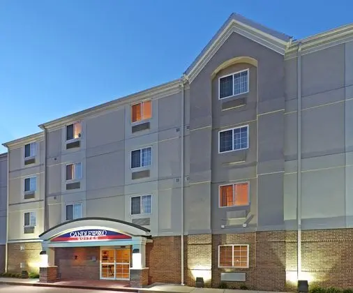 Candlewood Suites Fayetteville / University of Ark