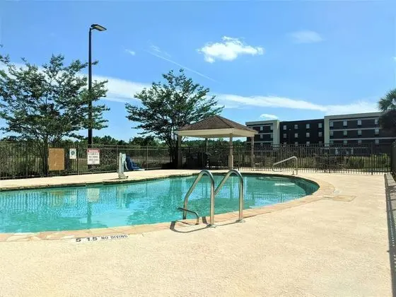 Candlewood Suites Macon - Havuz
