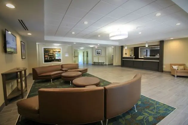 Candlewood Suites Memphis East - Dış Mekan