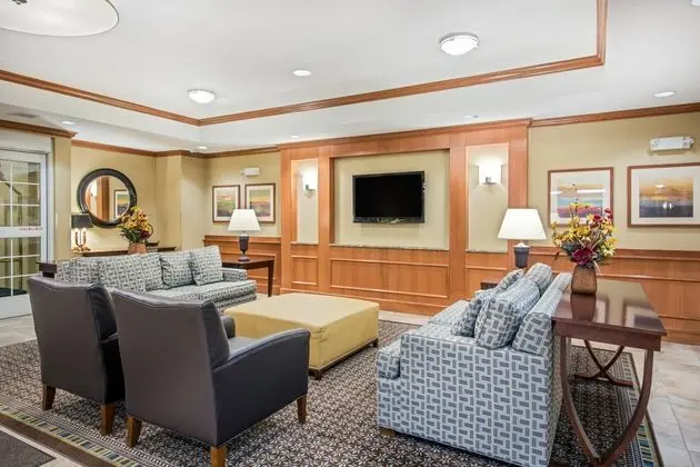 Candlewood Suites Pittsburgh-Cranberry - Lobi