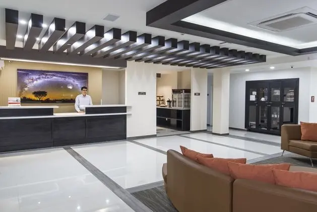 Candlewood Suites Queretaro Juriquilla - Lobi