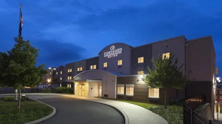 Candlewood Suites Reading - 1
