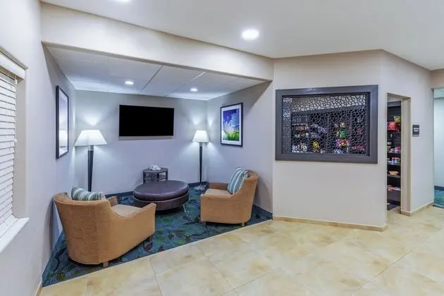 Candlewood Suites Tyler - Dış Mekan
