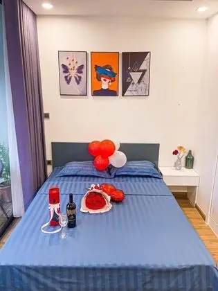 Canh Apartment in Vinhomes Green Bay - Oda