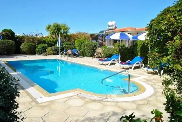 Villa Canna by Amy Villas