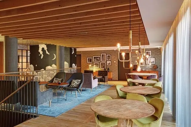 Canopy by Hilton Reykjavik City Centre - Yerinde Yemek