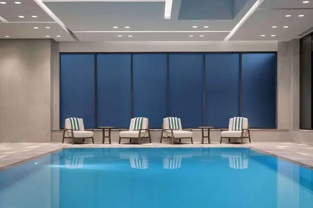 Canopy By Hilton Toronto Yorkville - Havuz